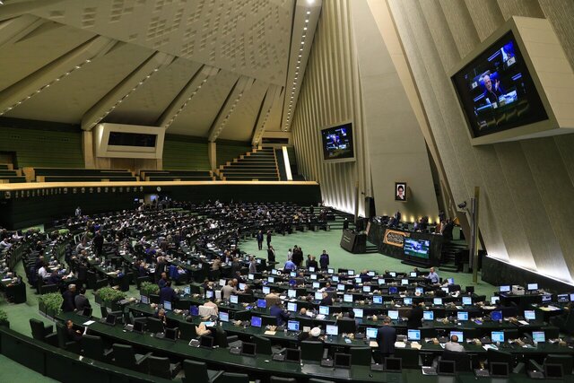 بررسی ایرادات شورای نگهبان در طرح تشدید مجازات با دول خارجی متخاصم در دستور کار مجلس