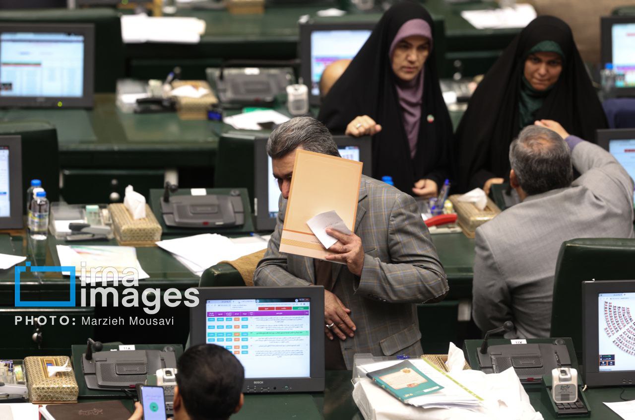 عکس/ جلسه علنی مجلس شورای اسلامی 