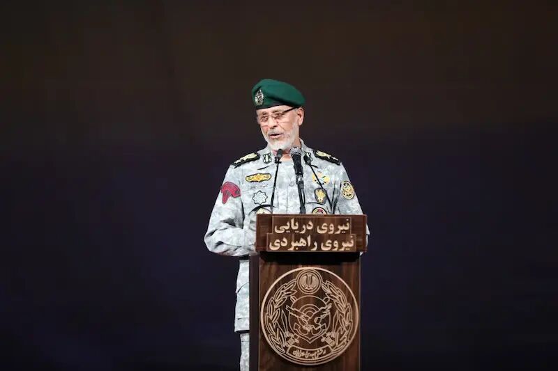 دریادار سیاری: دشمنان مترصد شکستن اتحاد و همدلی ما هستند
