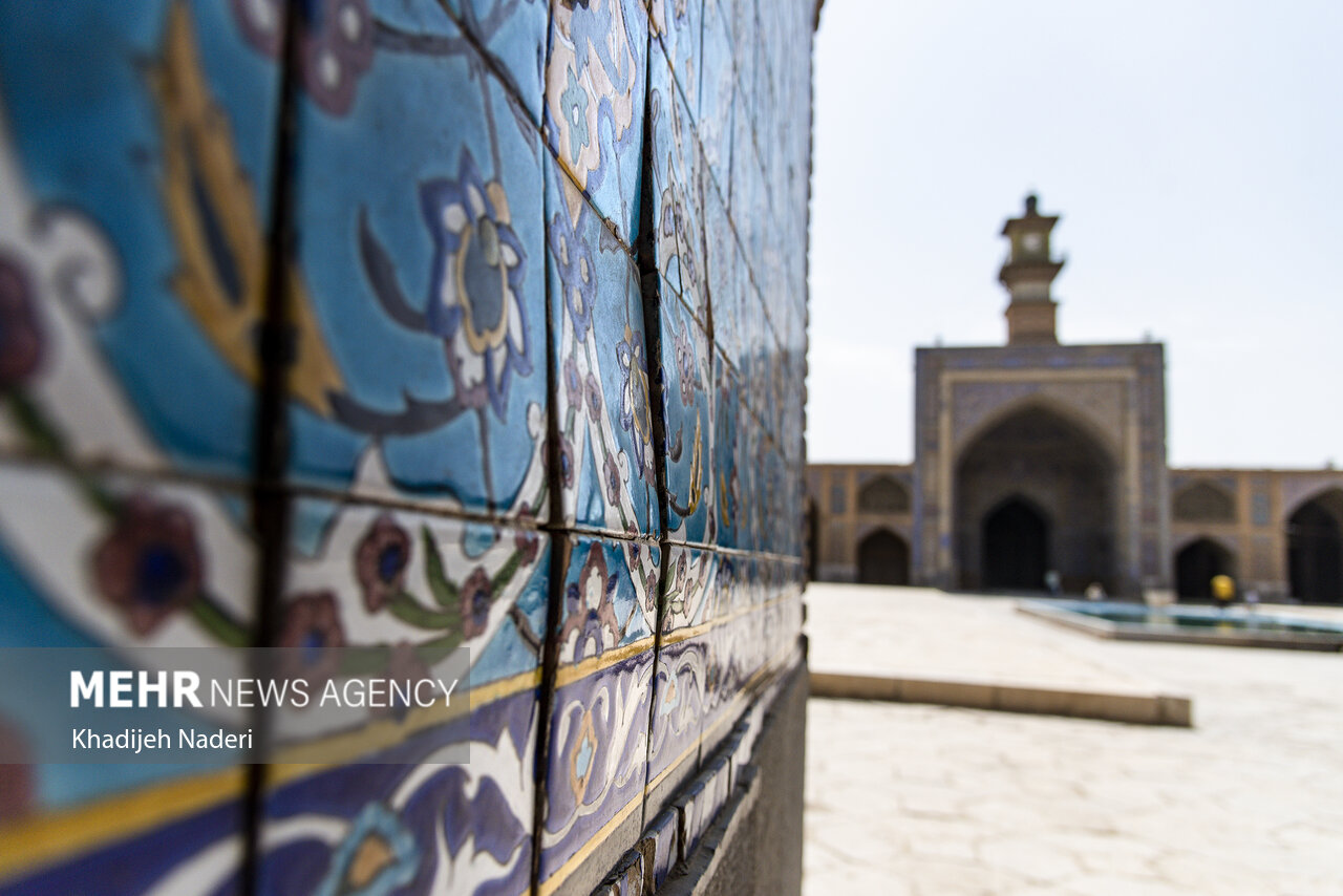 حال ناخوش مسجد سید اصفهان