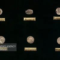 عکس/ مراسم رونمایی از ۶۳ سکه تاریخی منقوش به نام پیامبر(ص)