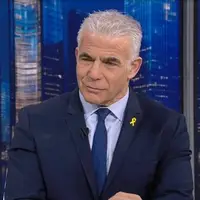 لاپید: نتانیاهو برای امنیت شهروندان اسرائیل خطرناک است