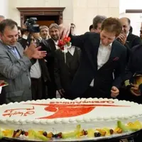 ابهام روی ابهام درباره ب.ز