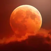 ماه خونین در مشهد 