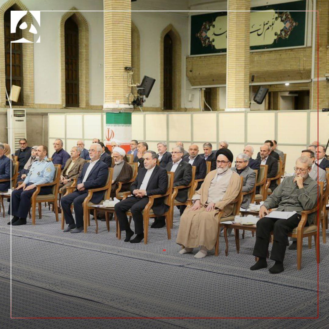 عکس/ تصاویری از دیدار رئیس‌جمهور و هیأت وزیران با رهبر انقلاب