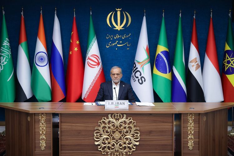 عکس/ تصویری از حضور رئیس جمهور در نشست مجازی فوق‌العاده سران بریکس