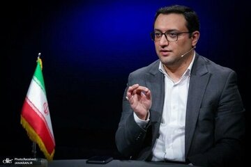 مشاور قالیباف: روحانی می‌داند ادبیات فعلی او چه سیگنالی به اسرائیل می‌فرستد
