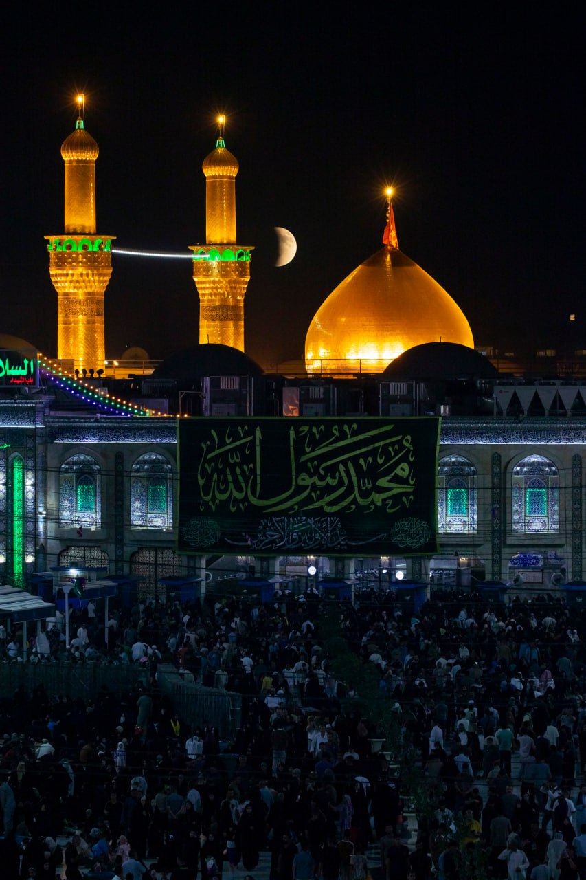 عکس/ تصاویری از ماه‌گرفتگی شب گذشته در آستان حضرت ابوالفضل‌العباس (ع)