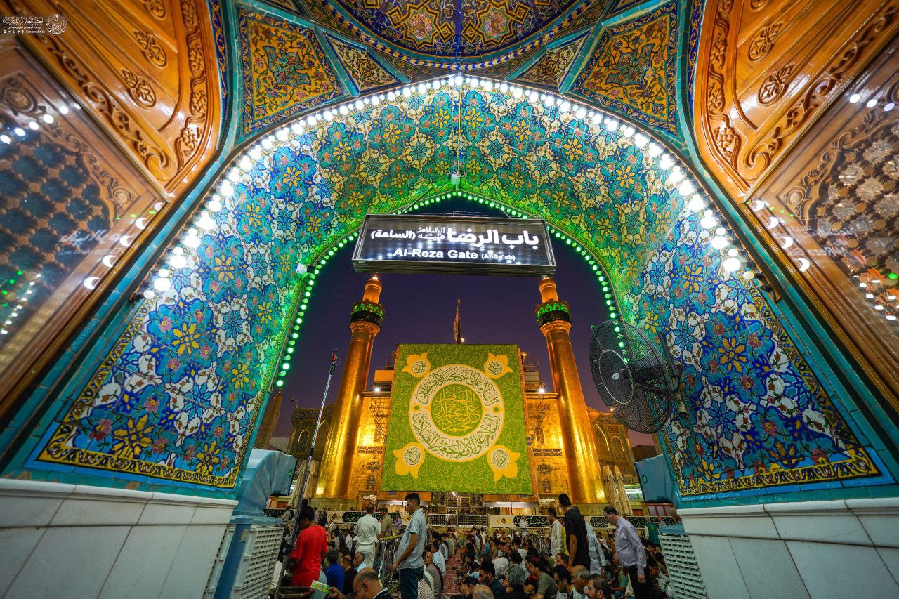 عکس/ شکوه جشن میلاد پیامبر رحمت در حرم مطهر علوی