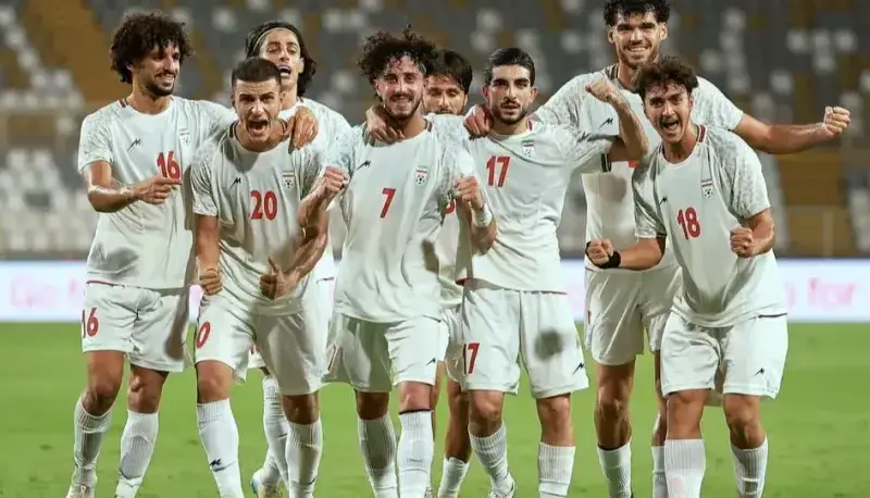 مهمانان بزرگ تیم امید در شب سرنوشت‌ساز امارات