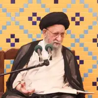 آیت‌الله نورمفیدی: وحدت امت اسلامی واجب‌تر از نماز است