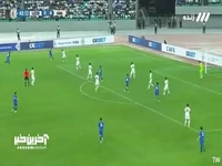 ضربه سر خطرناک فیض الائف از روی دروازه ایران به بیرون رفت