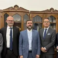 گزارش غریب‌آبادی از رایزنی‌های دیپلماتیکش در تهران