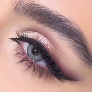 عاشق این آرایش چشم میشی!