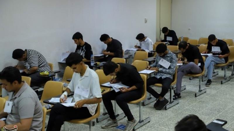 موفقیت در دل محدودیت‌ها؛ دانش‌آموزی از جنوب تهران جزو 10 رتبه برتر کنکور شد
