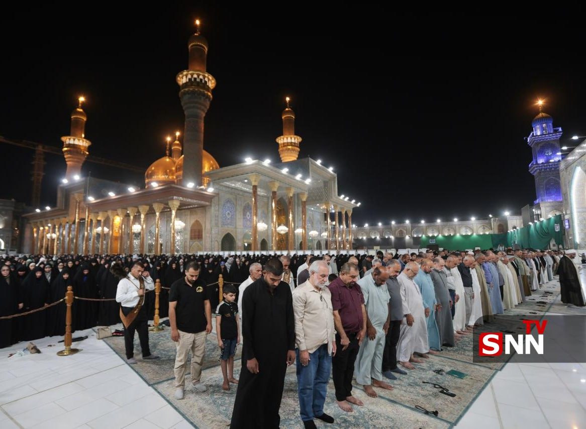  برگزاری نماز جماعت آیات در صحن حرم شریف کاظمین  