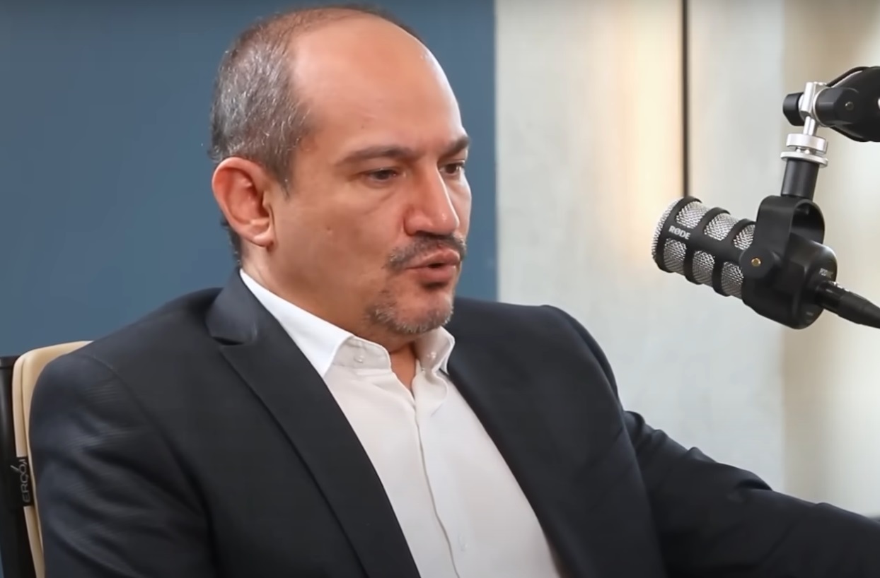 رسایی در پاسخ به حمزه صفوی: ایران یک ابرقدرت بلامنازع است خود تحقیری را کنار بگذارید