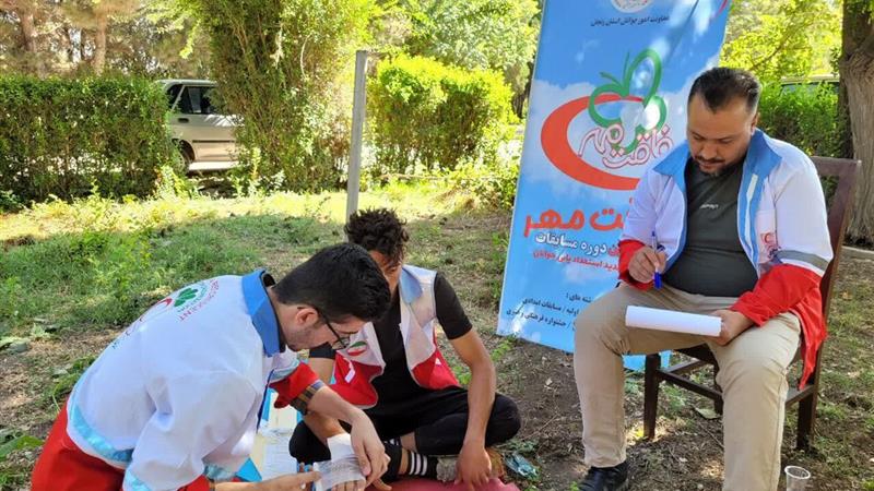 مسابقات استانی «رفاقت مهر» هلال احمر زنجان پایان یافت