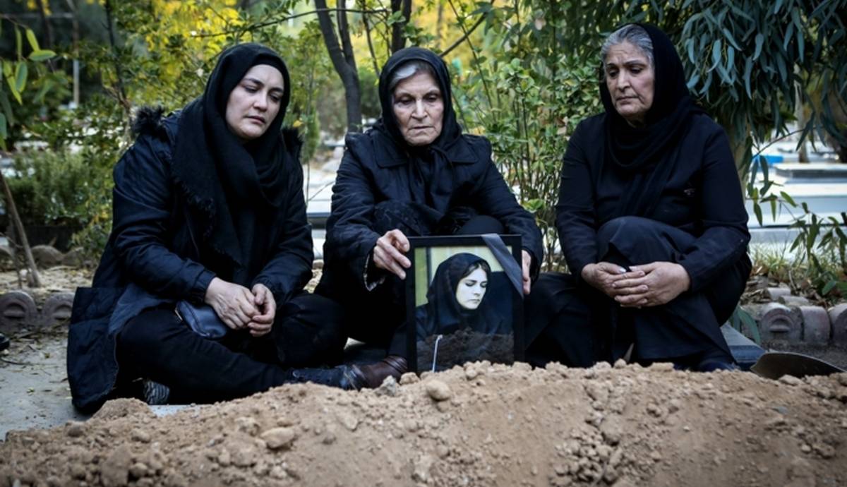 گزارشی از پرونده قتل «منصوره قدیری‌جاوید» زنی که توسط همسرش به قتل رسید