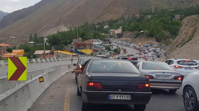 ترافیک در جادههای شمال فوق سنگین شد