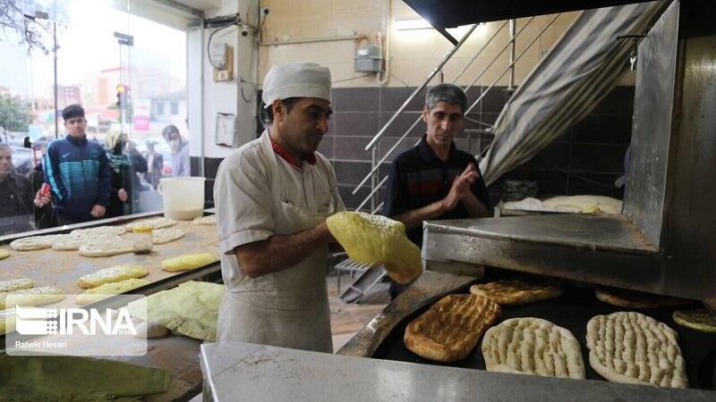 ارتقا کیفیت نان در کردستان؛ سهمیه آرد کارخانجات بازنگری می‌شود