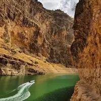 تصویری زیبا از تنگه کافرین در ایلام