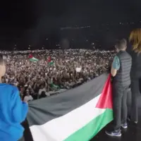 حمایت باشکوه از فلسطین در کنسرت 180 هزار نفره در یکی از بزرگترین میدان‌های جهان