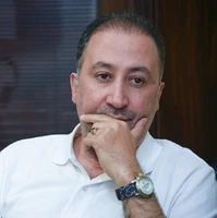 مجری مشهور تلویزیون عزادار شد