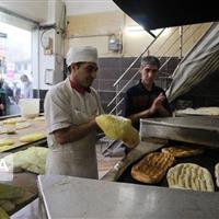ارتقا کیفیت نان در کردستان؛ سهمیه آرد کارخانجات بازنگری می‌شود