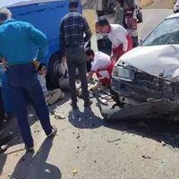 ۹ مصدوم در تصادف پژو پارس و سمند در محور هراز