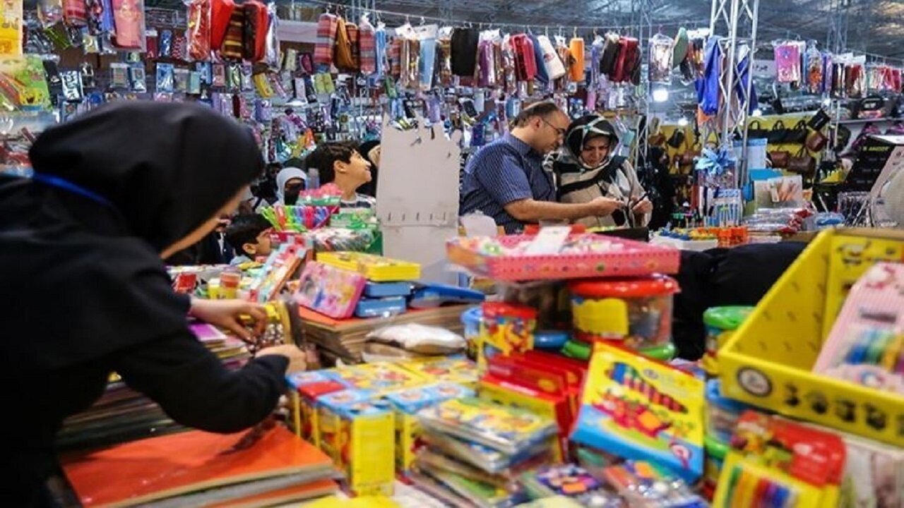 بازگشایی نمایشگاه پاییزه در شیراز