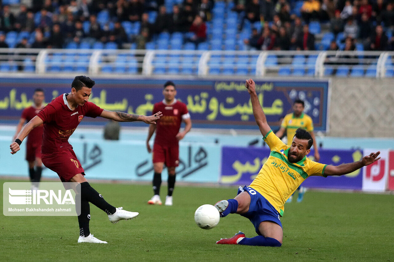 صنعتنفت آبادان – نساجی مازندران، تقابل اندیشهها