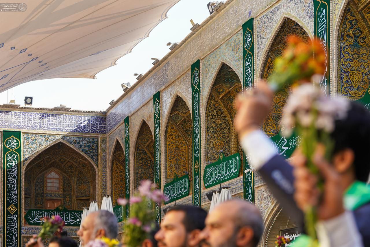 جشن میلاد پیامبر رحمت در حرم امیرالمؤمنین علیه‌السلام