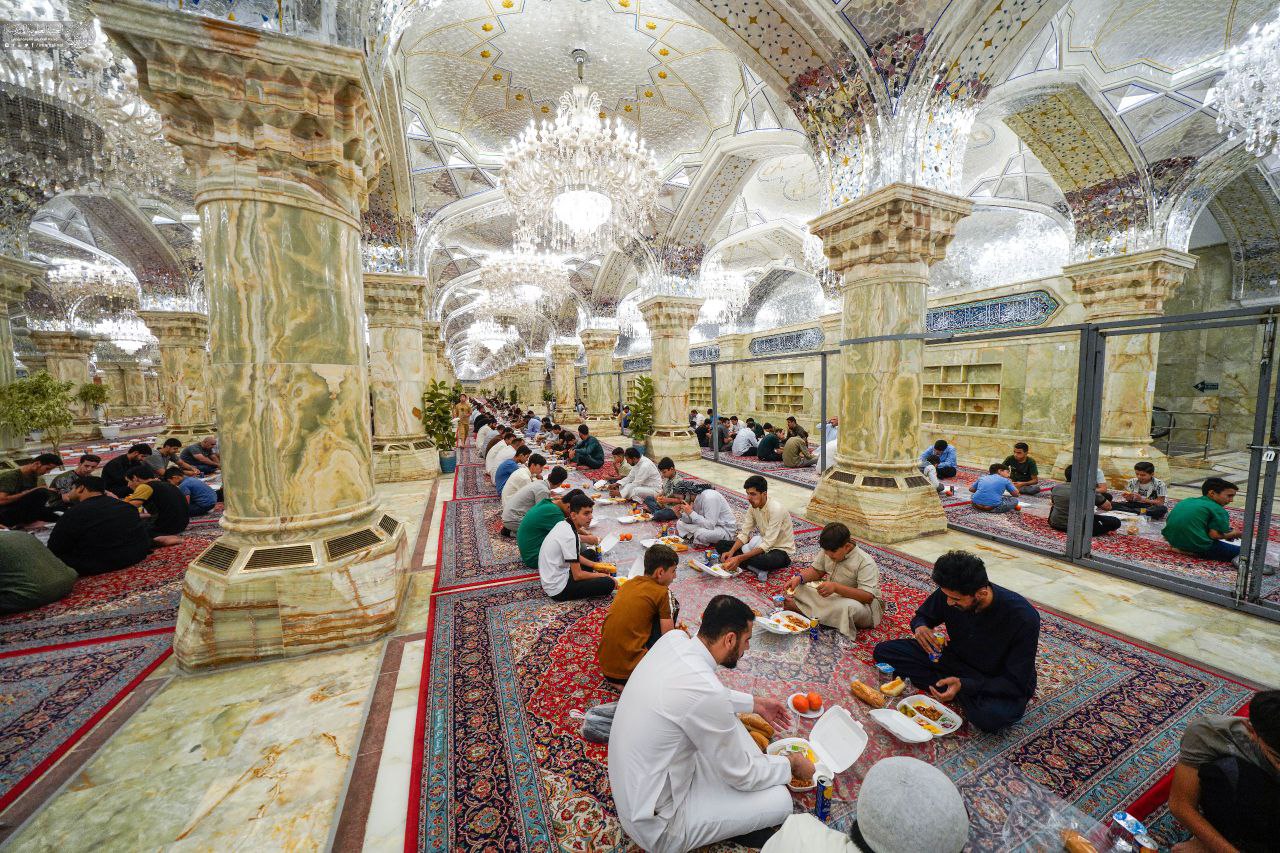 برپایی سفره کرامت علوی در شب میلاد پیامبر(ص)