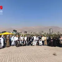  حضور مهمانان کنفرانس وحدت اسلامی در پل طبیعت و گنبد مینا