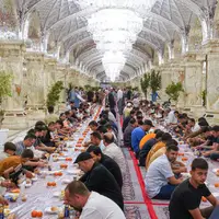 برپایی سفره کرامت علوی در شب میلاد پیامبر(ص)