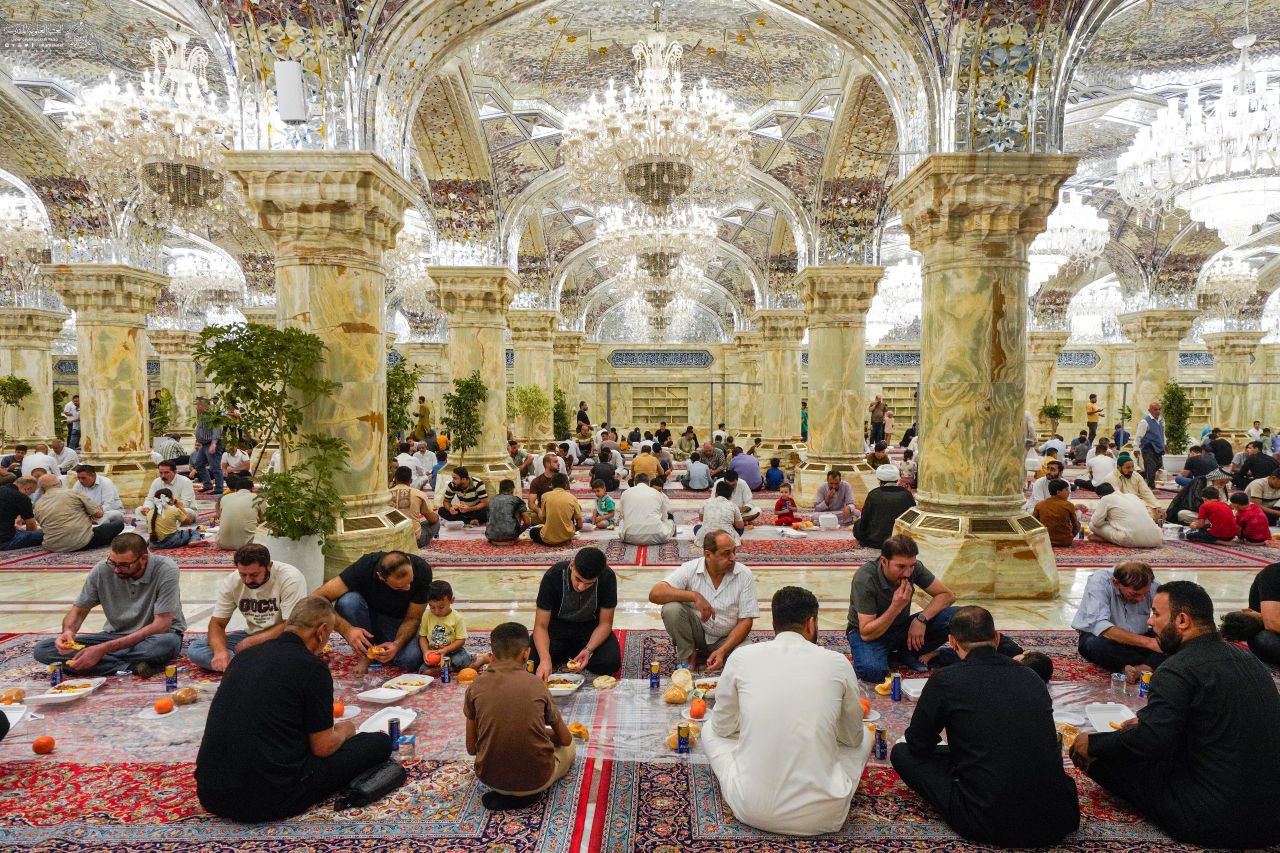 برپایی سفره کرامت علوی در شب میلاد پیامبر(ص)