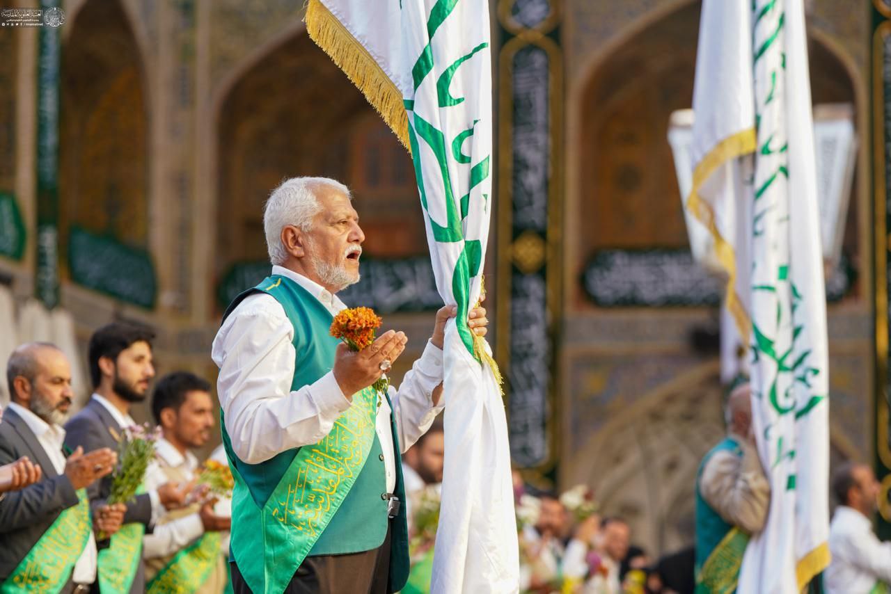 جشن میلاد پیامبر رحمت در حرم امیرالمؤمنین علیه‌السلام