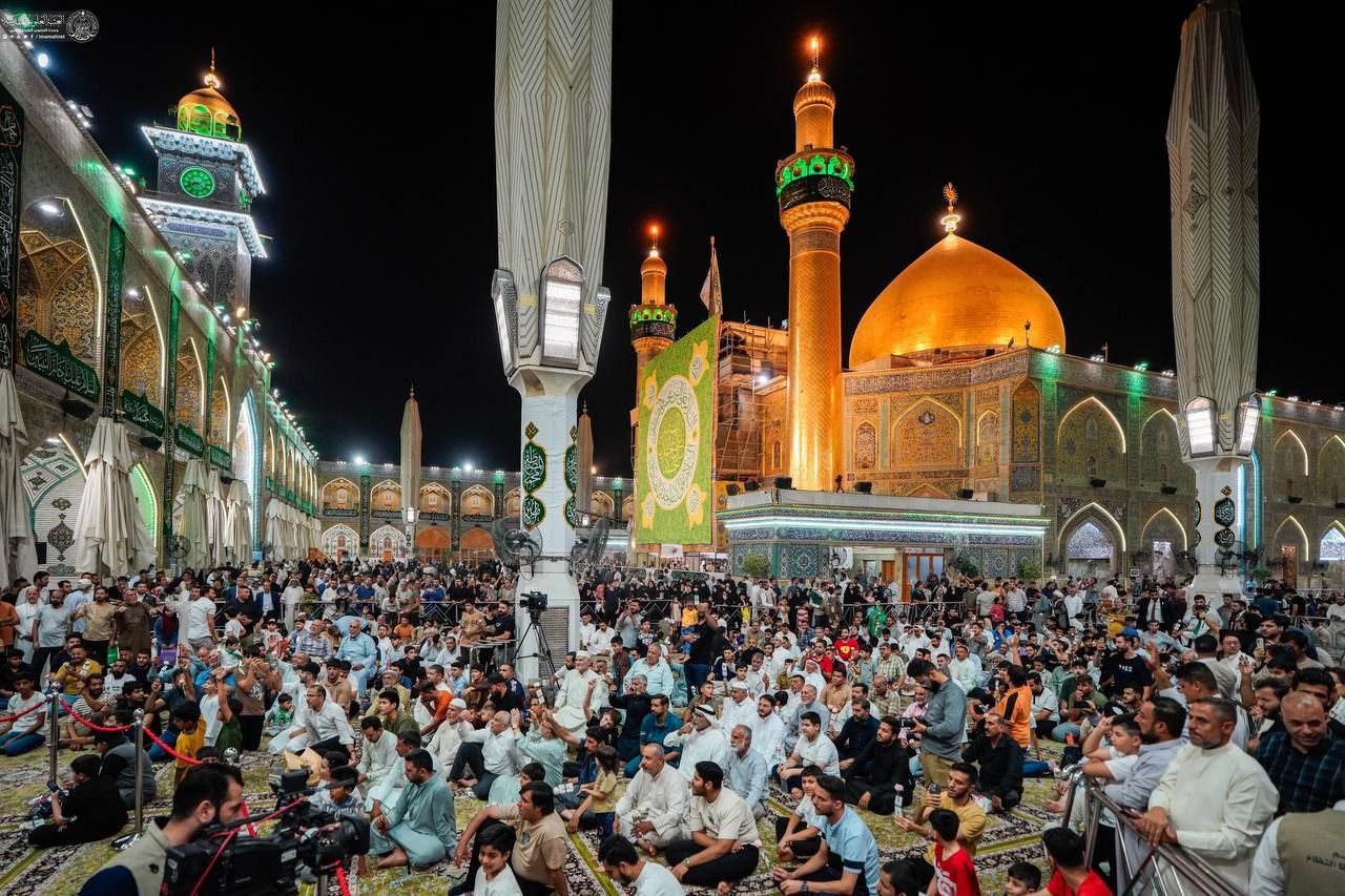 جشن مردمی میلاد رسول خاتم در حرم مطهر علوی