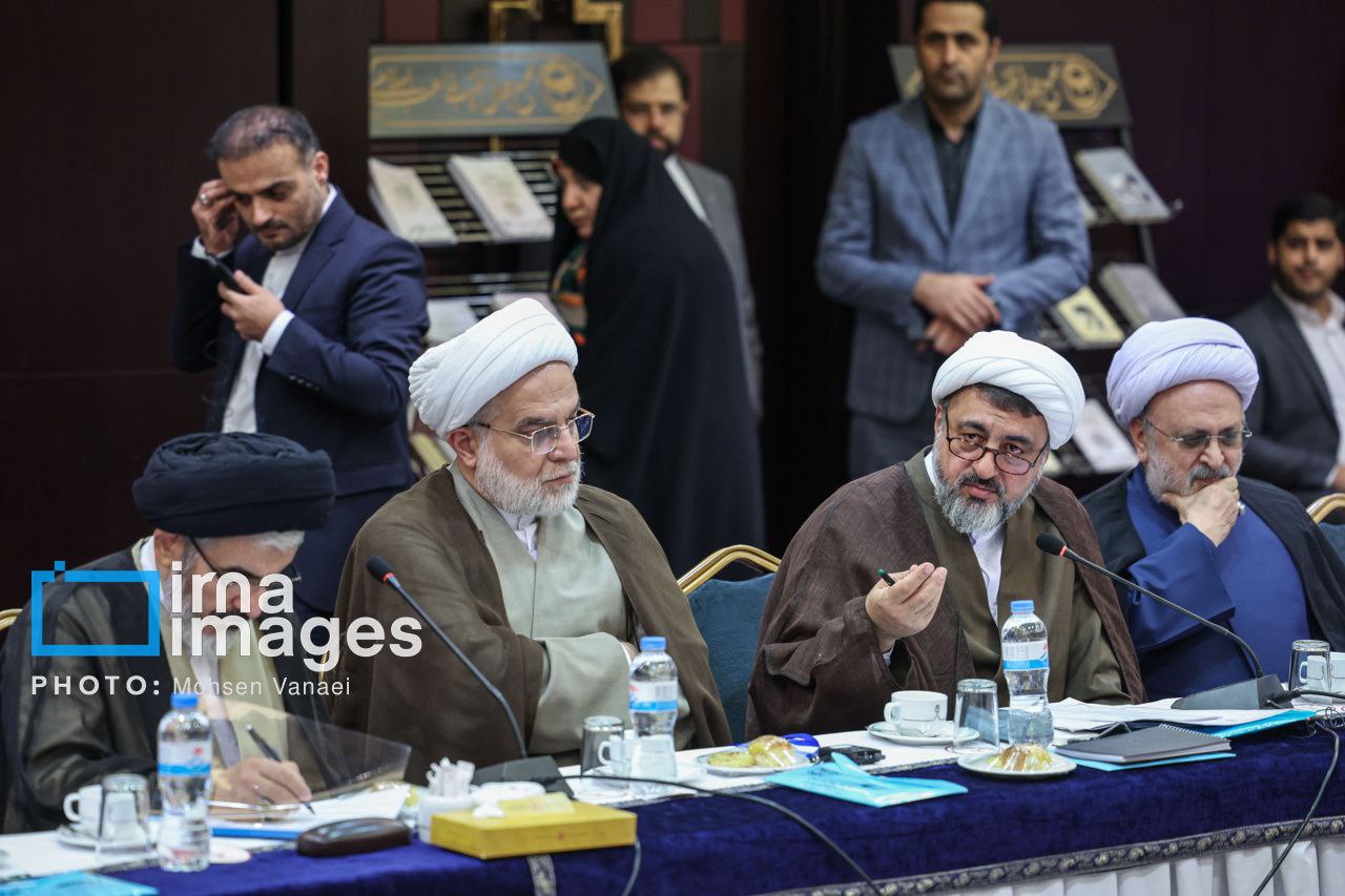 جلسه شورای عالی مجمع جهانی تقریب مذاهب اسلامی 