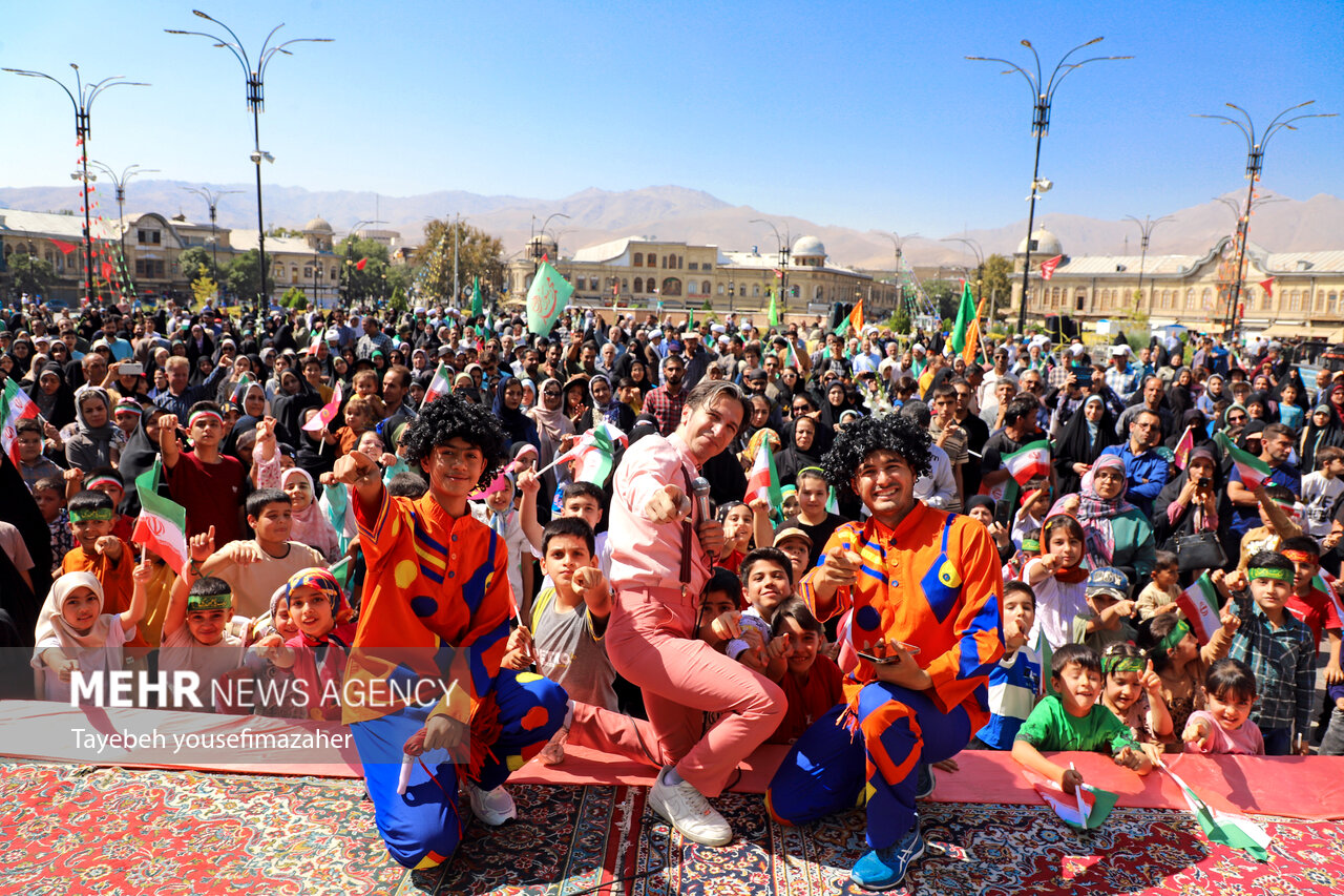 شادپیمایی خانوادگی امت احمد(ص) در همدان