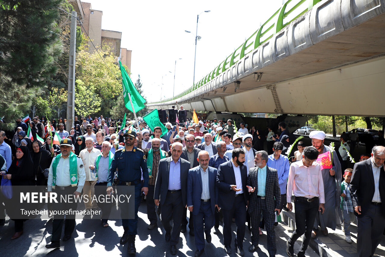 شادپیمایی خانوادگی امت احمد(ص) در همدان