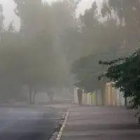 وزش باد و گردوخاک در اصفهان؛ دما روند کاهشی دارد