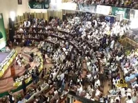 شور و شوق پاکستانی ها از تلاوت خاص و فوق العاده حامد شاکرنژاد
