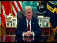 ترامپ پس از ترور هوادارش: حمل سلاح همچنان آزاد است