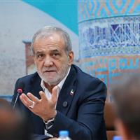 رئیس‌جمهور: هیچ قدرتی نمی‌تواند ما را به تسلیم وا دارد