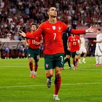 جایزه بهترین بازیکن تاریخ برای رونالدو