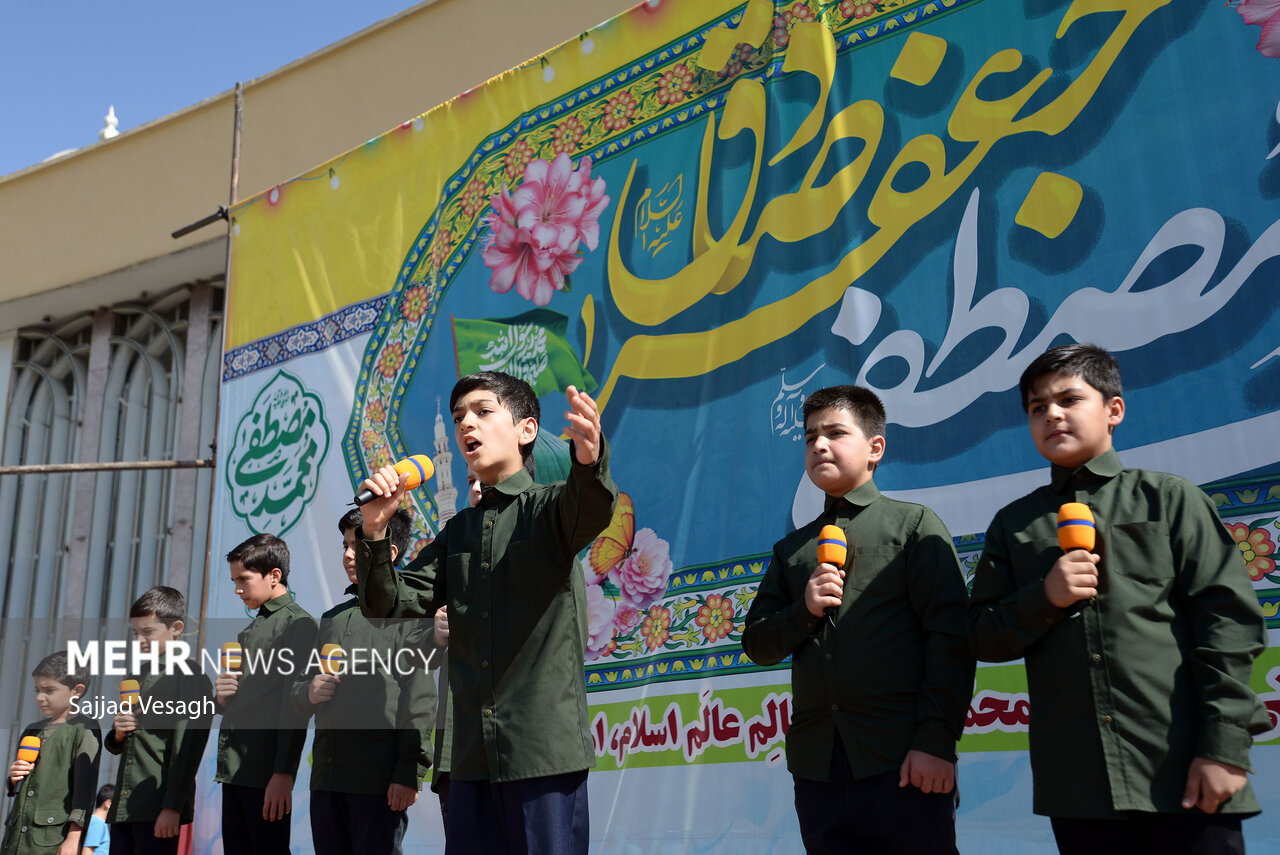 شادپیمایی خانوادگی امت احمد(ص) در همدان