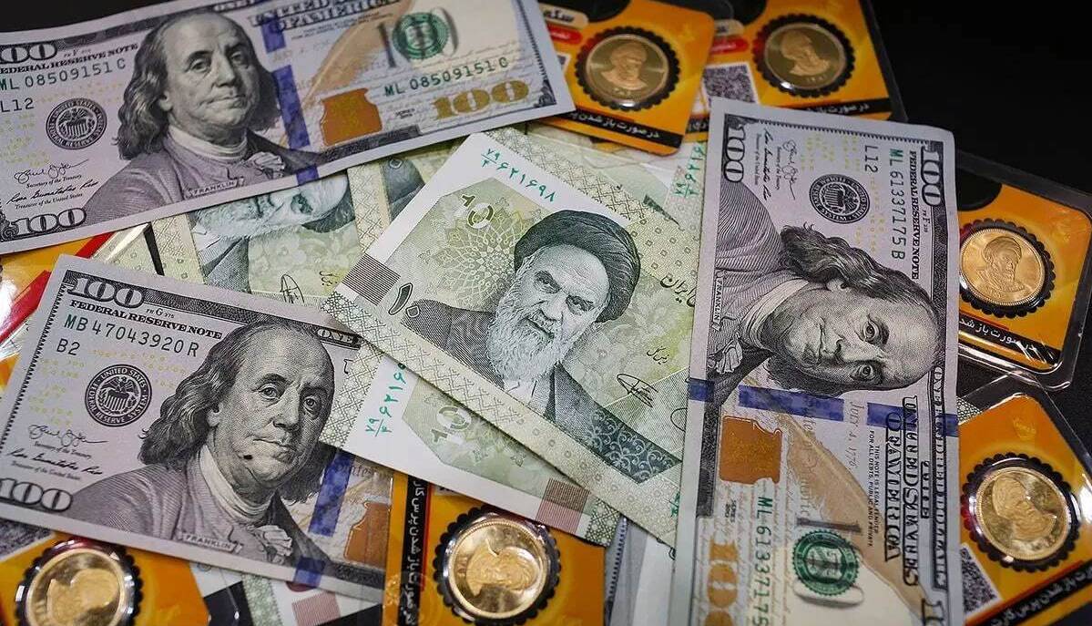 سکه و طلا ردای قرمز بر تن کردند؛ دلار 99 هزار تومان شد