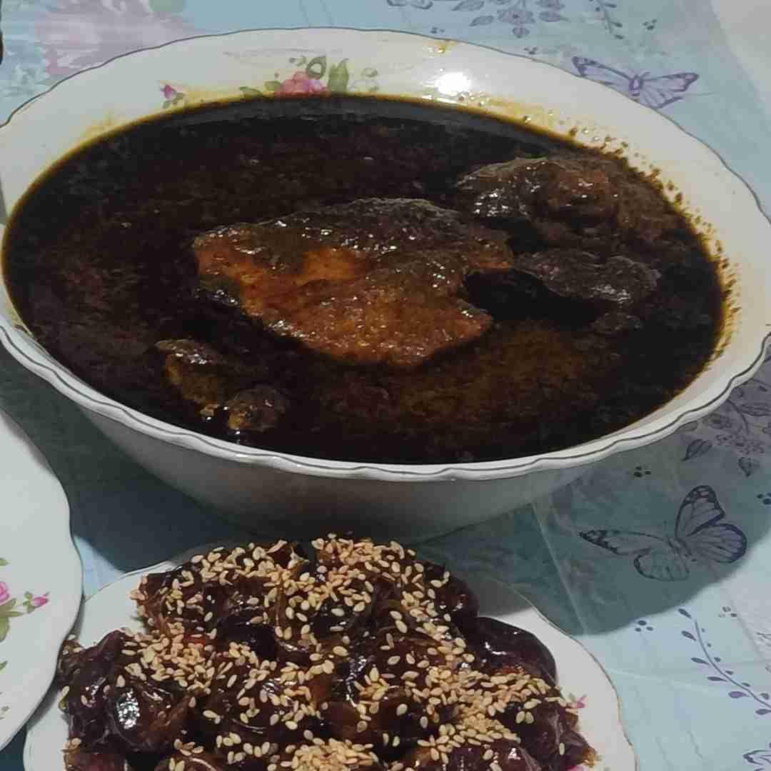 ناهار آدینه..قلیه ماهی ..😋الهی خوشی و تندرستی و برکت ارمغان زندگیتون ،جمعتون  جمع و همیشه لبتون خندون ،الهی آمین🤲🏻